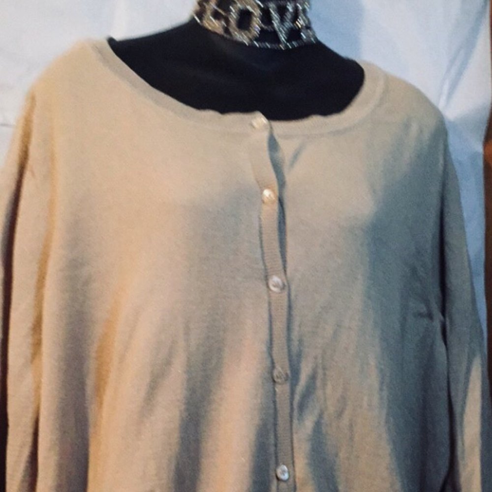 Lane Bryant Sz 28W Tan/Gold Shimmer Cardigan